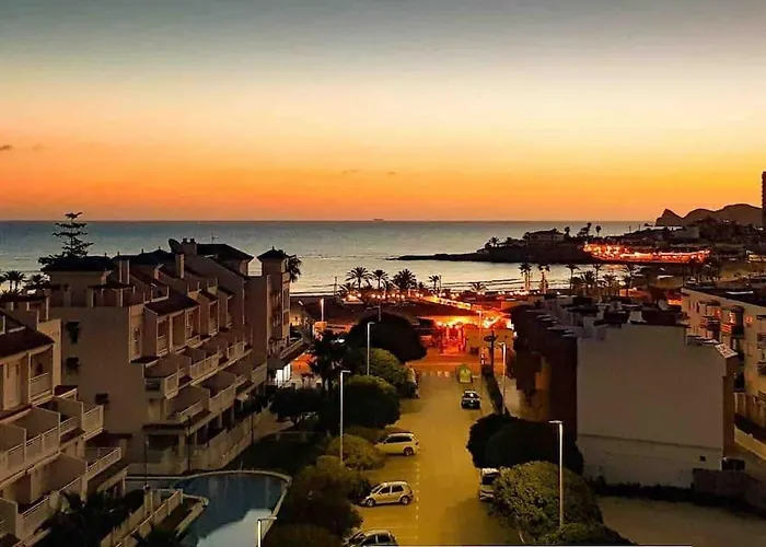 Coqueto Apartamento Frente Al Mar